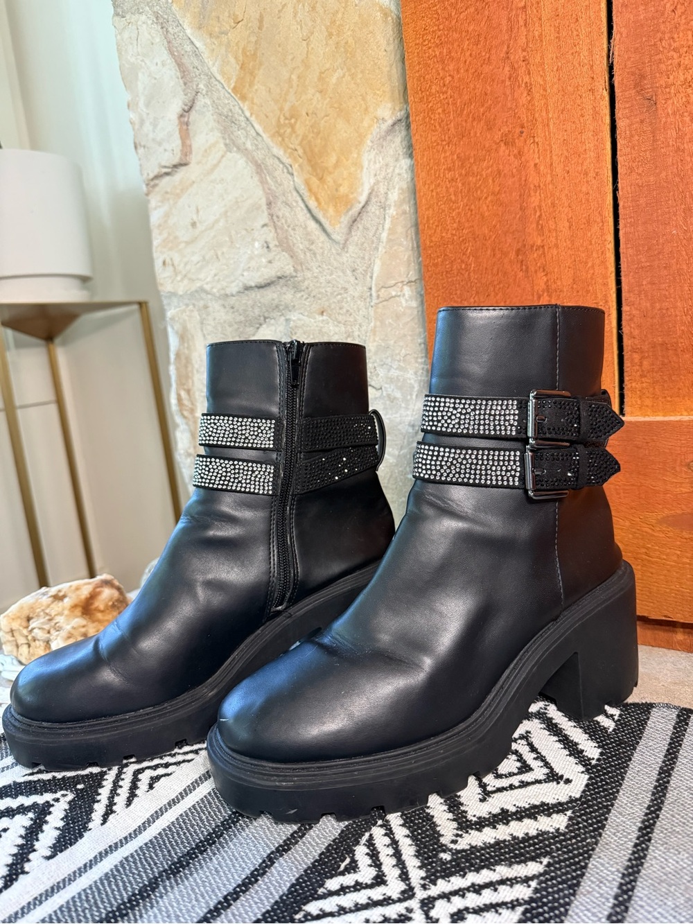 Steve Madden Women’s Sparkly Rhinestone Combat Boots Black Size 8